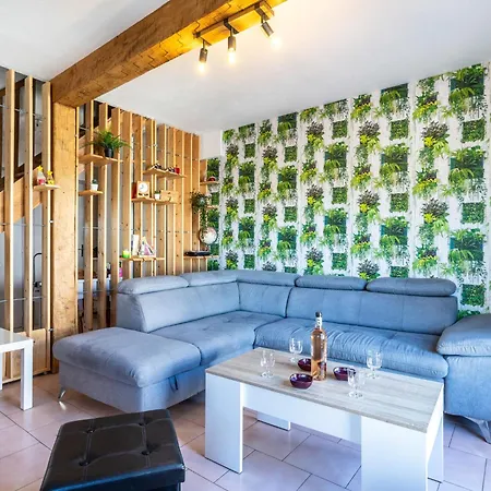 Apartment Le Berlioz By Interhome *